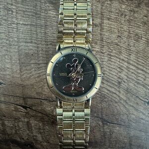 Lorus | Vintage Disney Mickey Mouse Watch